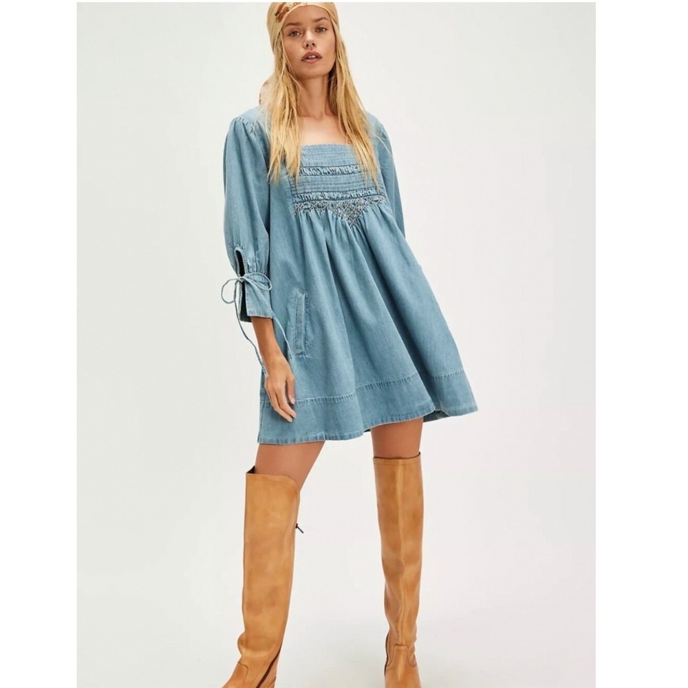 Free People Denim Sonora Smocked Mini Dress Cornflower Wash Boho Size M NWT